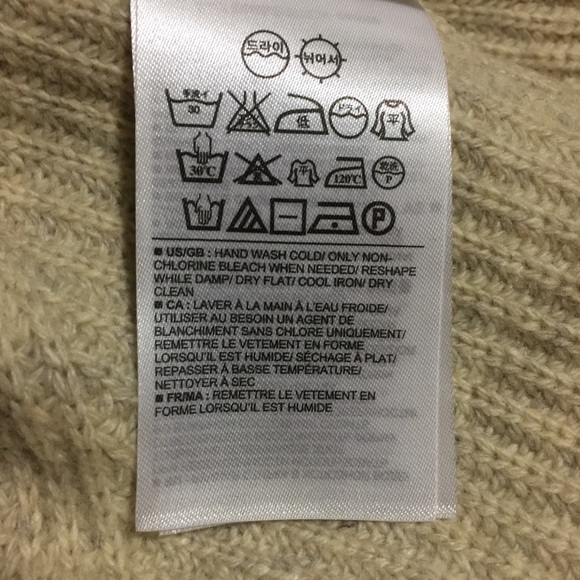 Crafted GAP Sweater - Picture 8 of 8